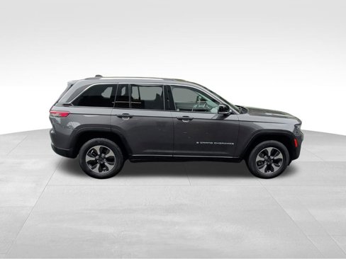 Used 2022 Jeep Grand Cherokee Limited 4xe image 6