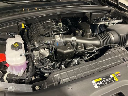 New 2025 Jeep Grand Cherokee Altitude image 13