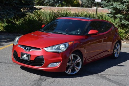 Used 2012 Hyundai Veloster w/ Tech Pkg image 1
