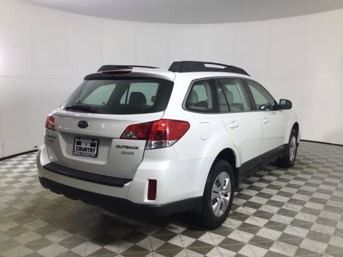 Used 2013 Subaru Outback 2.5i image 7
