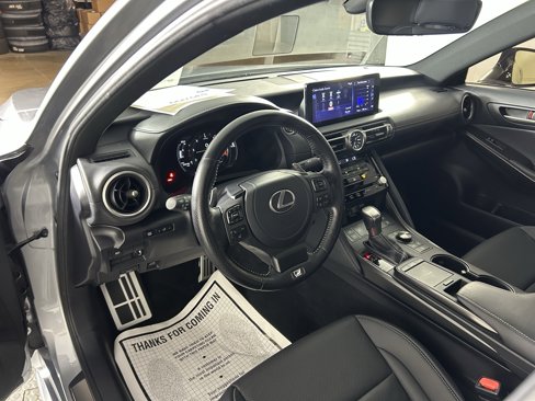 Used 2022 Lexus IS 350 F Sport image 10