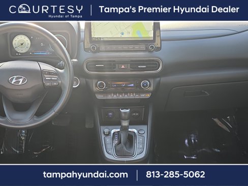 Certified 2022 Hyundai Kona Limited image 15