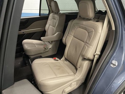 Used 2021 Lincoln Aviator Reserve image 33
