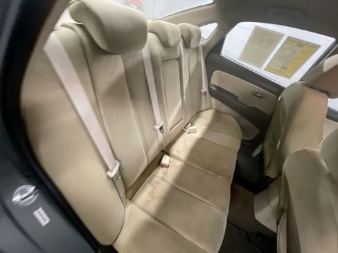 Used 2010 Hyundai Elantra GLS image 22