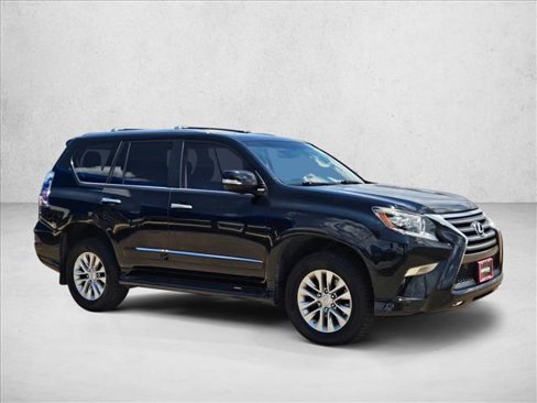 Used 2016 Lexus GX 460 image 3