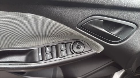 Used 2012 Ford Focus SE image 11