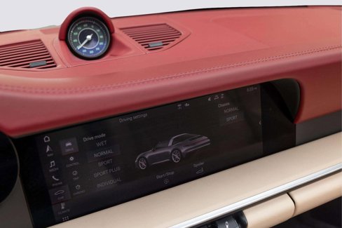 Used 2021 Porsche 911 Targa 4S Heritage Design image 30