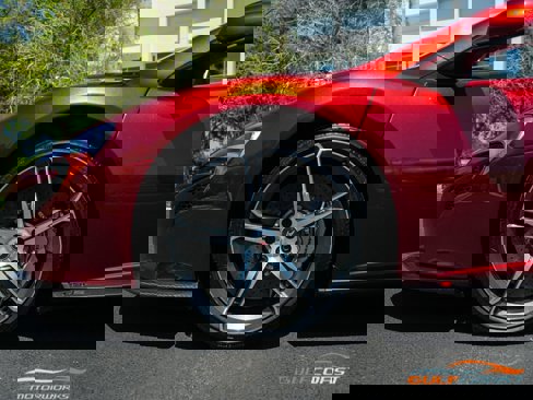 Used 2015 McLaren 650S Spider image 40