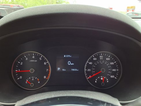 Used 2021 Kia Sportage LX image 14