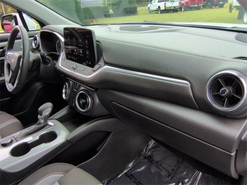 Used 2023 Chevrolet Blazer LT image 35