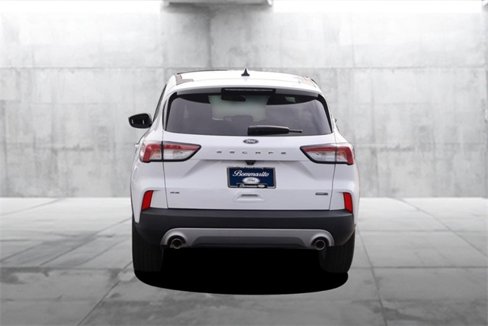 Certified 2022 Ford Escape SE image 6