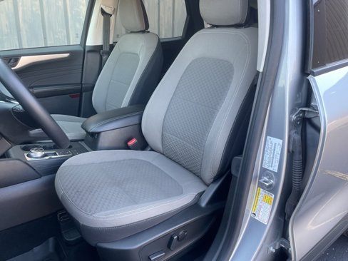 Used 2022 Ford Escape SE w/ Cold Weather Package image 22