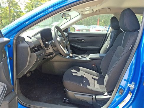 New 2025 Nissan Sentra SV w/ All-Weather Package image 6