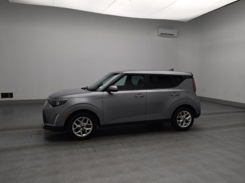 Used 2023 Kia Soul LX w/ Option Group 015 image 2