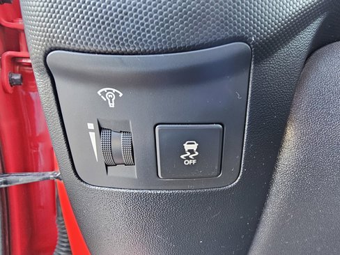 Used 2012 Kia Soul ! w/ Premium Pkg image 17