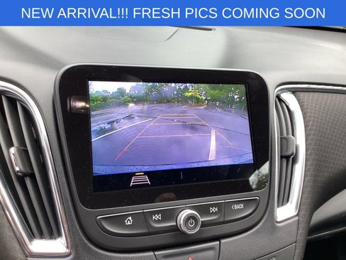 Used 2019 Chevrolet Malibu LT image 12