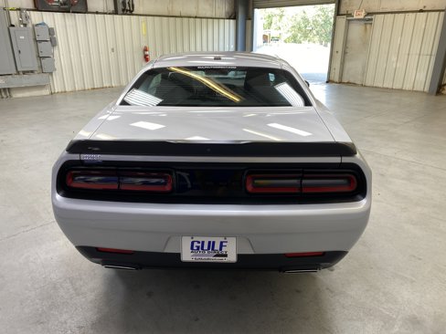 Used 2023 Dodge Challenger SXT w/ Blacktop Package image 7