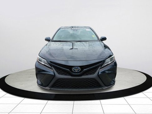 Used 2019 Toyota Camry SE image 8