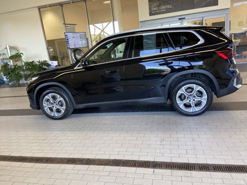 Used 2023 BMW X1 xDrive28i image 8