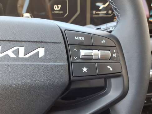 New 2025 Kia K4 EX image 20