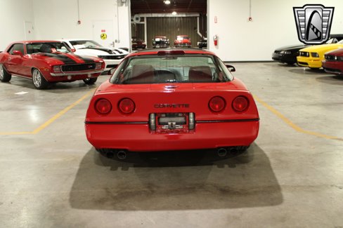Used 1990 Chevrolet Corvette Coupe image 3