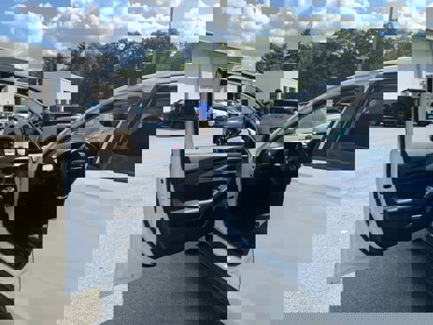 Used 2023 Honda Accord EX image 15