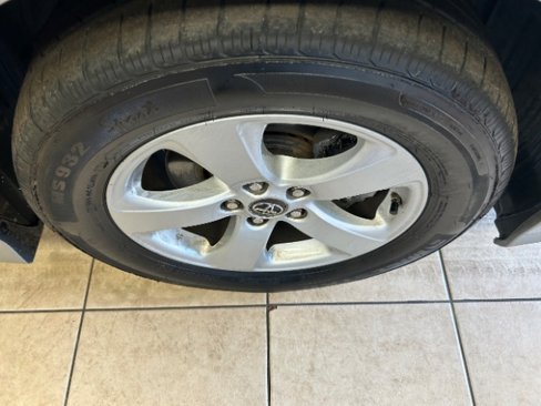 Used 2019 Toyota Sienna L image 19