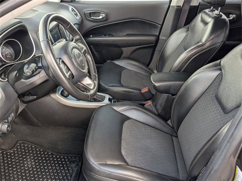 Used 2019 Jeep Compass Latitude w/ Popular Equipment Group image 12