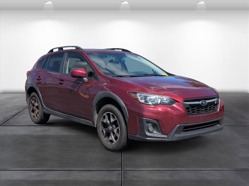 Used 2018 Subaru Crosstrek 2.0i Premium w/ Eyesight System image 2