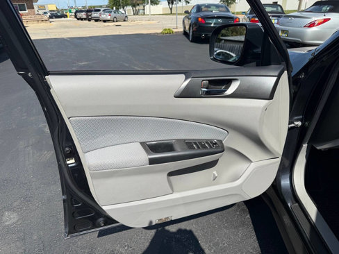 Used 2012 Subaru Forester 2.5X Premium image 99