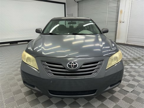 Used 2009 Toyota Camry LE image 8