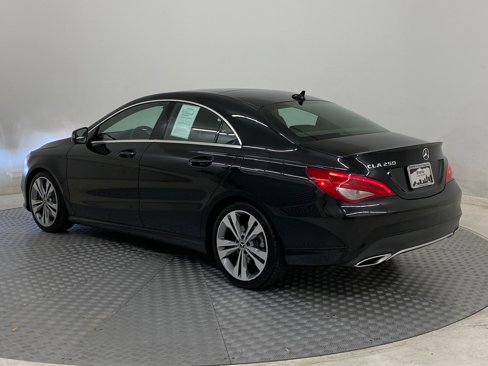 Used 2018 Mercedes-Benz CLA 250 image 3