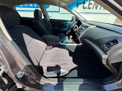 Used 2014 Nissan Altima 2.5 S w/ Sport Value Package image 37