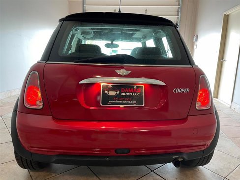 Used 2006 MINI Cooper Hardtop image 6