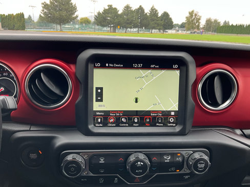 Used 2021 Jeep Wrangler Unlimited Rubicon image 22