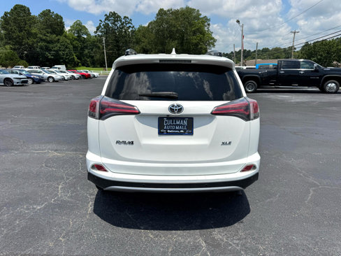 Used 2018 Toyota RAV4 XLE image 7