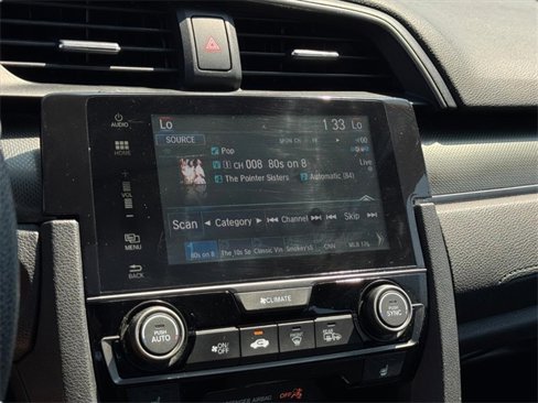 Used 2018 Honda Civic EX image 15