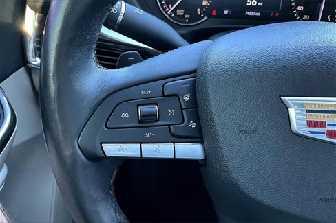 Used 2020 Cadillac XT4 Luxury w/ Cold Weather Package image 20