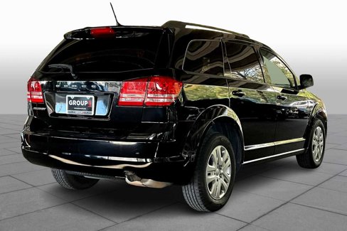 Used 2017 Dodge Journey SE image 12