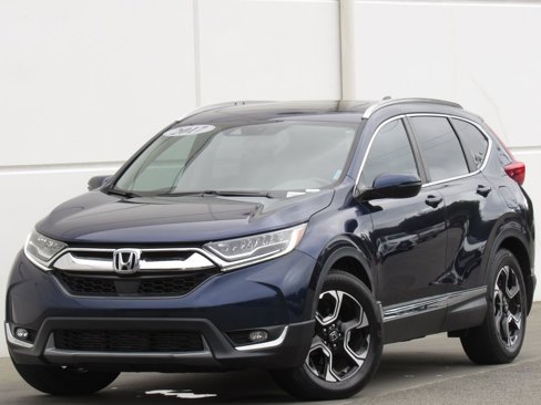 Used 2017 Honda CR-V Touring image 1