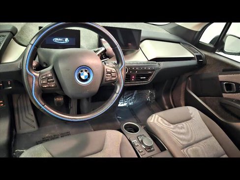Used 2018 BMW i3 image 10