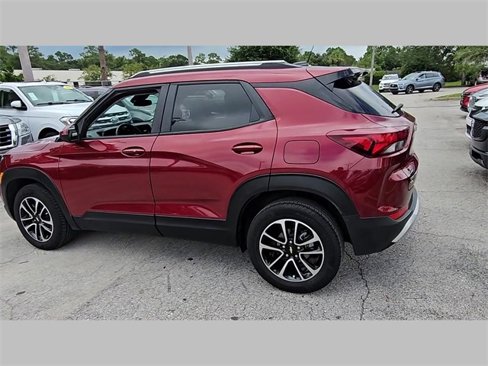 Used 2024 Chevrolet TrailBlazer LT image 14