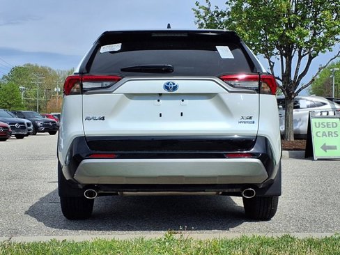 Used 2024 Toyota RAV4 XSE image 7