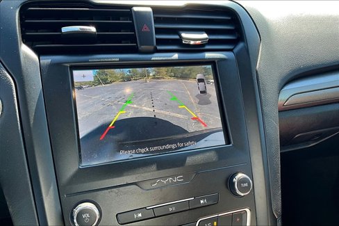 Used 2020 Ford Fusion SE w/ Equipment Group 151A image 21