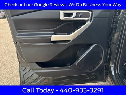 Certified 2022 Ford Explorer XLT w/ Equipment Group 202A image 13