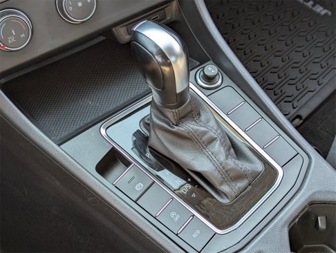Certified 2020 Volkswagen Jetta S image 15