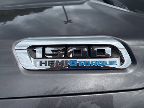 Used 2021 RAM 1500 Big Horn image 13