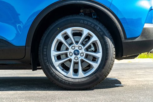 Used 2021 Ford Escape SE image 9