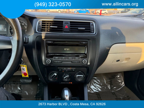 Used 2012 Volkswagen Jetta SE image 10