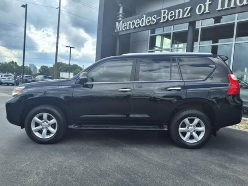 Used 2011 Lexus GX 460 image 3